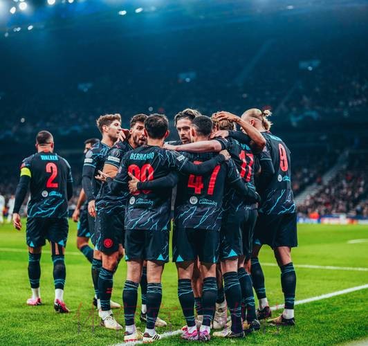 曼城近1年引援已能组成一套阵容:多纳鲁马,谢尔基等人在列 曼城近1年引援已能组成一套阵容:多纳鲁马,谢尔基等人在列